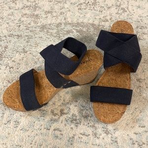 Brand New Lucky Brand Navy Cork Platform Sandals